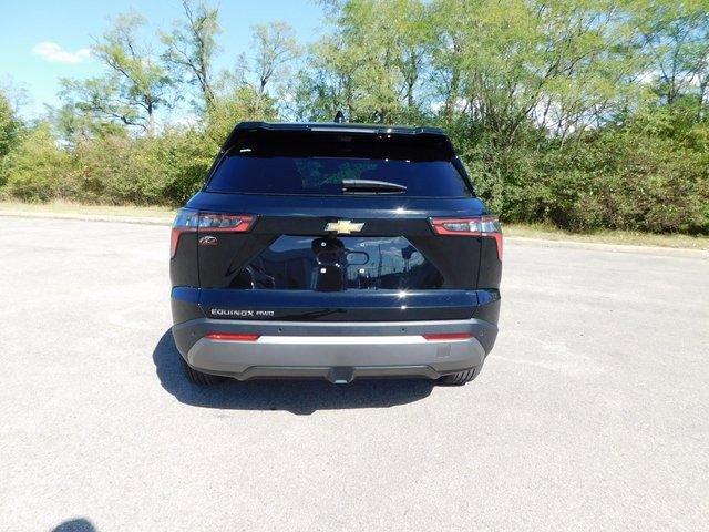 New 2026 Chevrolet Equinox LT w/ Convenience Package II image 4