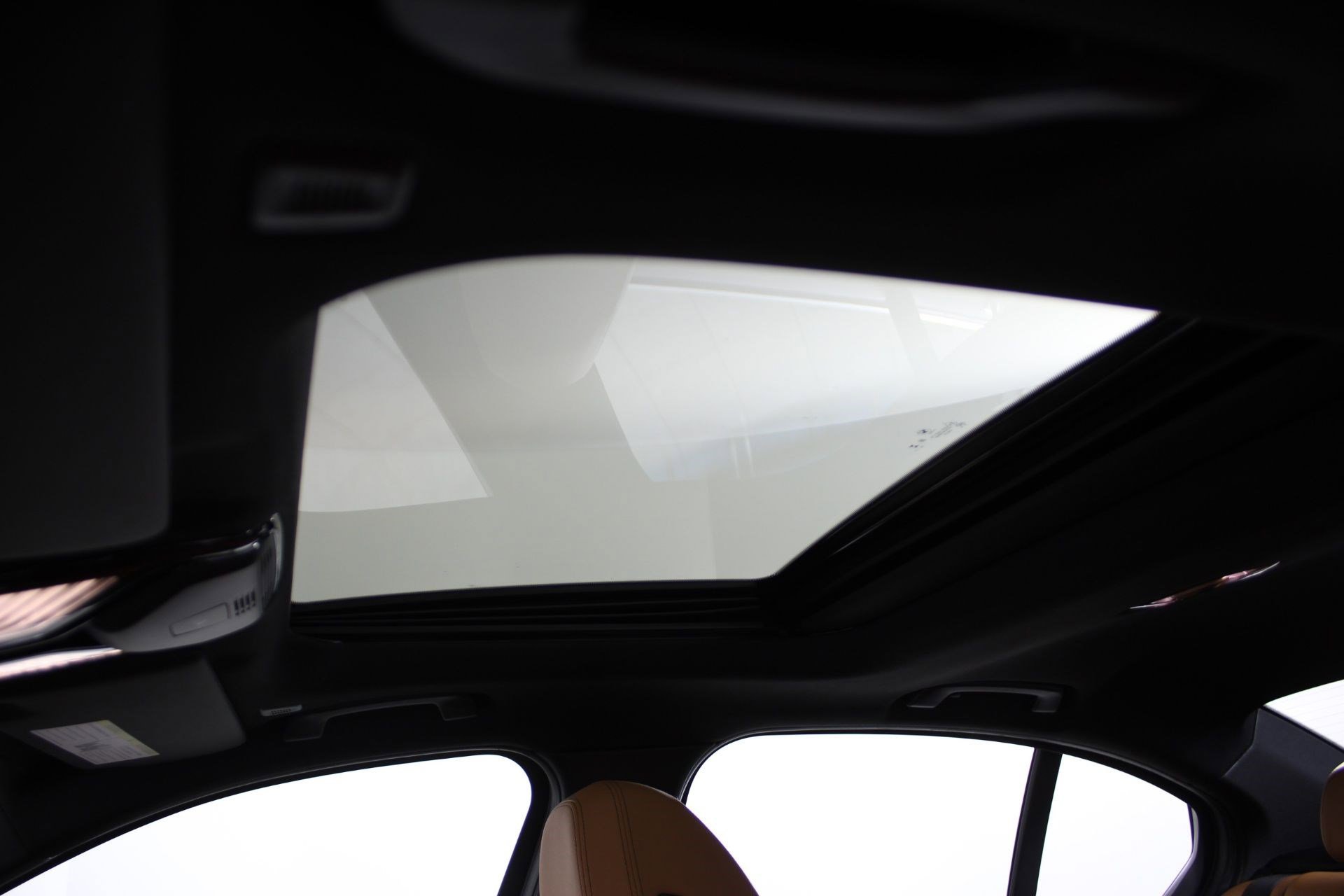 New 2026 BMW 330i xDrive Sedan w/ Premium Package AWD/4WD image 13