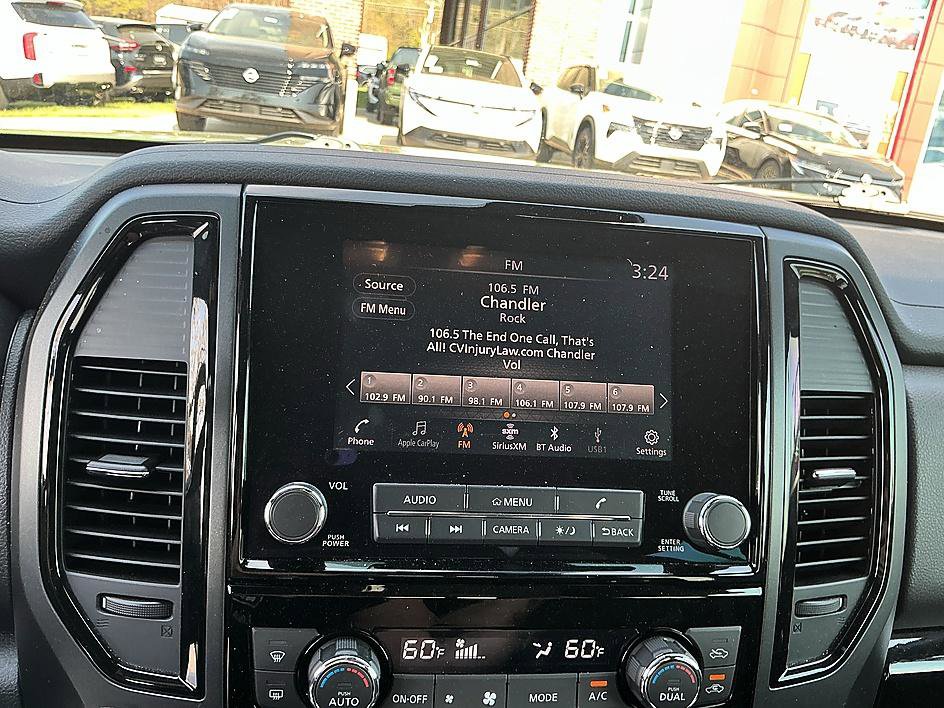 Used 2024 Nissan Titan SV w/ SV Bronze Edition Package image 17