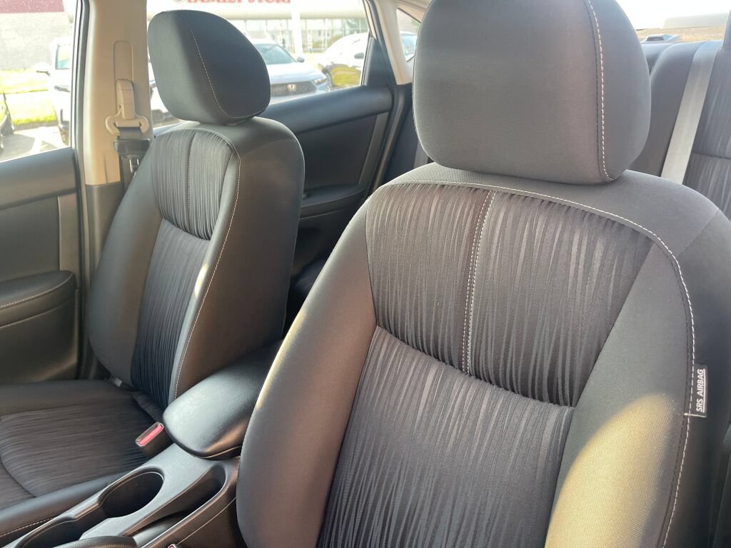 Used 2018 Nissan Sentra SV FWD image 6