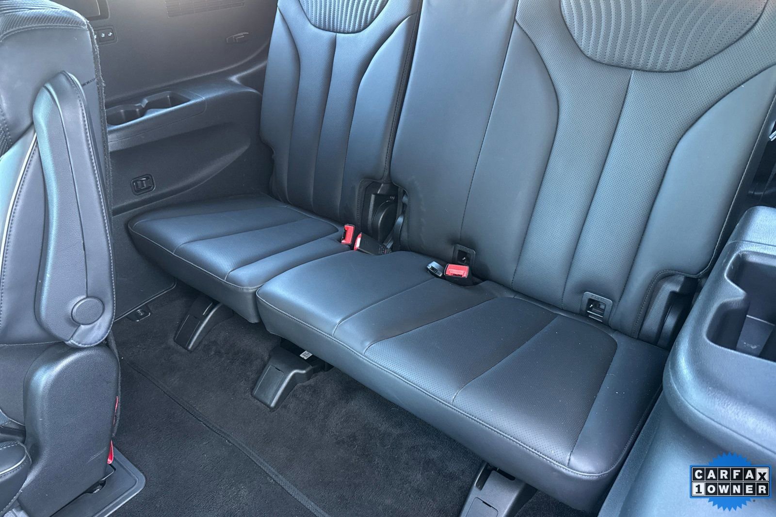 Used 2024 Hyundai Palisade Calligraphy image 19