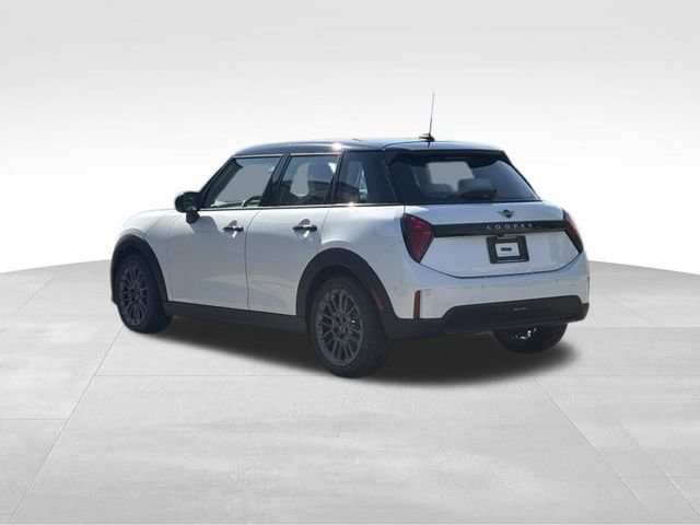 New 2026 MINI Cooper 4-Door Hardtop FWD image 7