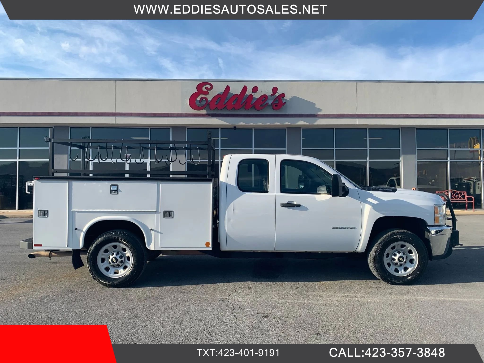 Used 2013 Chevrolet Silverado 3500 W/T RWD image 1