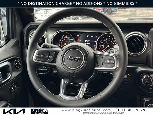 Used 2023 Jeep Wrangler Sahara image 8