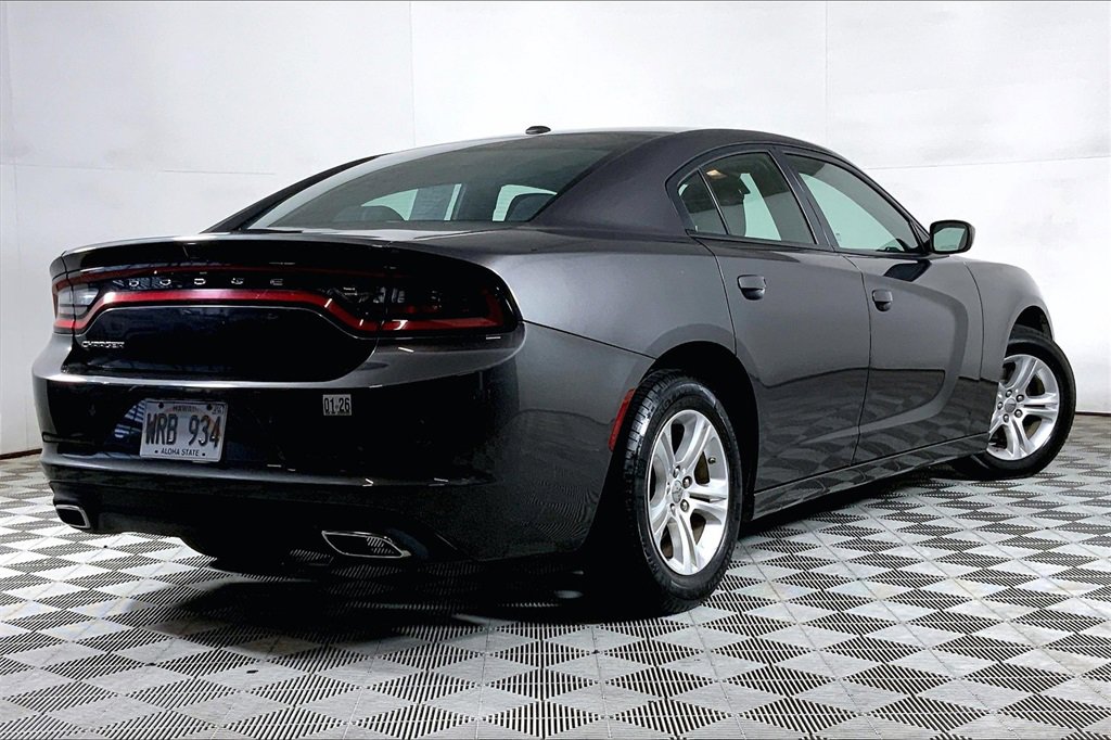 Used 2022 Dodge Charger SXT image 10