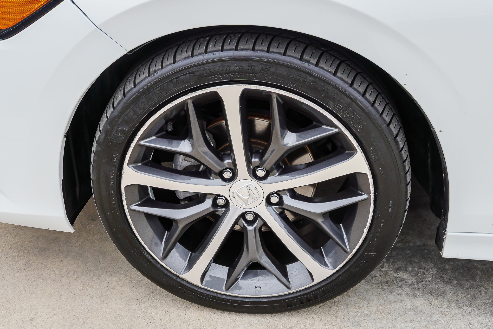 Used 2022 Honda Civic Touring image 12