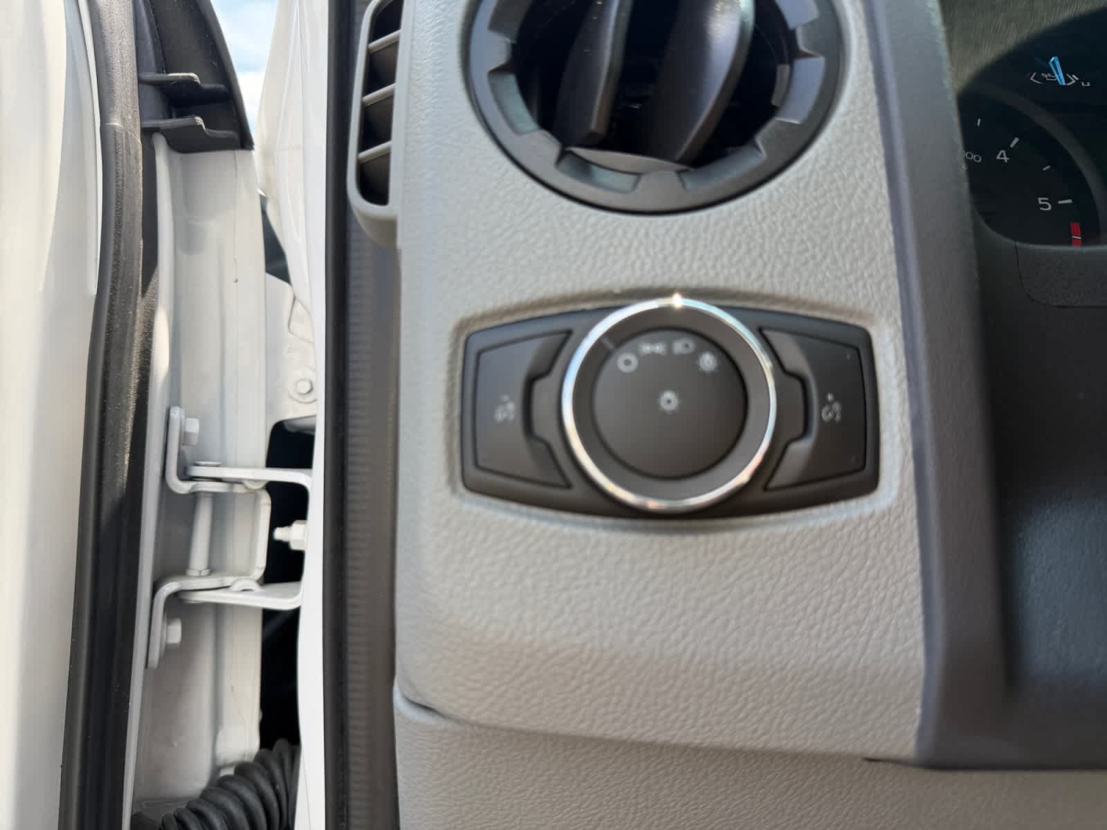 Used 2023 Ford E-350 and Econoline 350 Super Duty w/ Power Windows & Locks Group RWD image 35