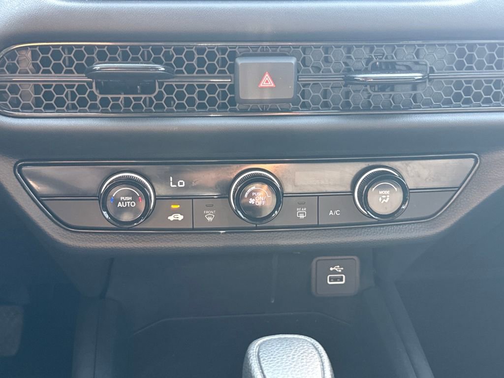 Used 2025 Honda HR-V LX image 22