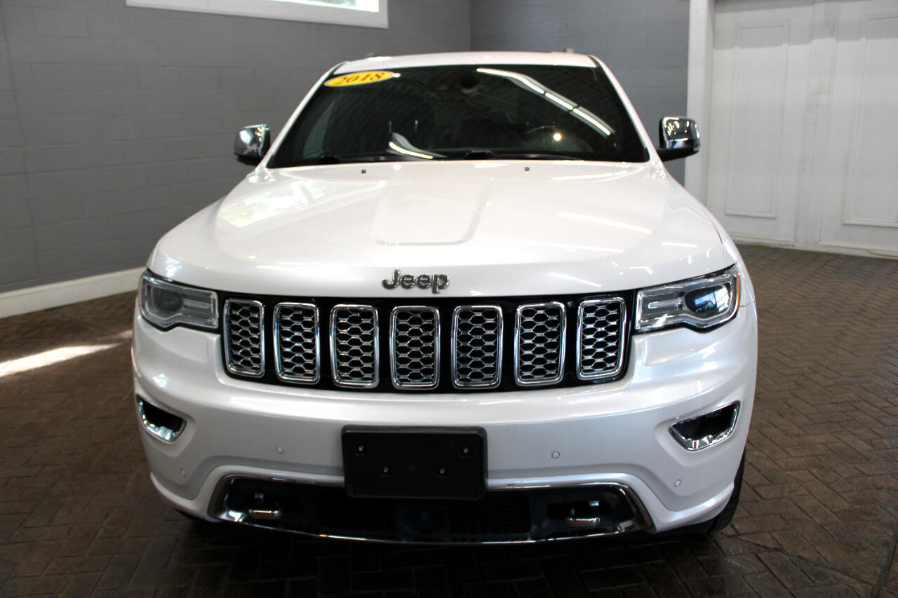 Used 2018 Jeep Grand Cherokee Overland image 2