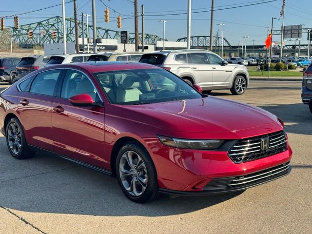 Used 2024 Honda Accord EX image 7
