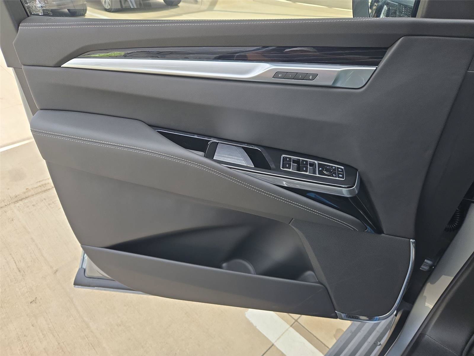 New 2026 Cadillac Escalade Sport w/ Touring Package AWD/4WD image 25