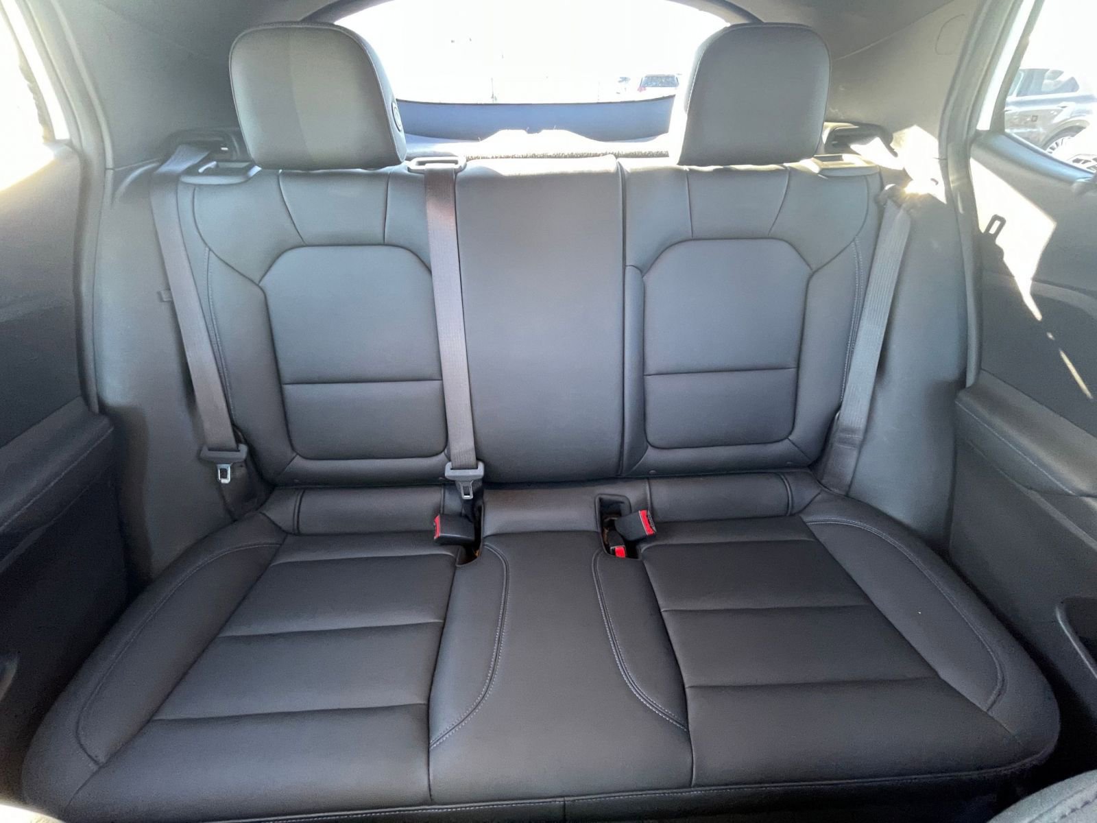 Used 2025 Buick Envista Sport Touring image 33