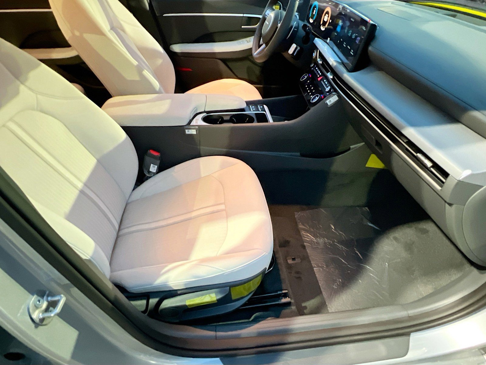 New 2026 Hyundai Sonata SEL FWD image 22