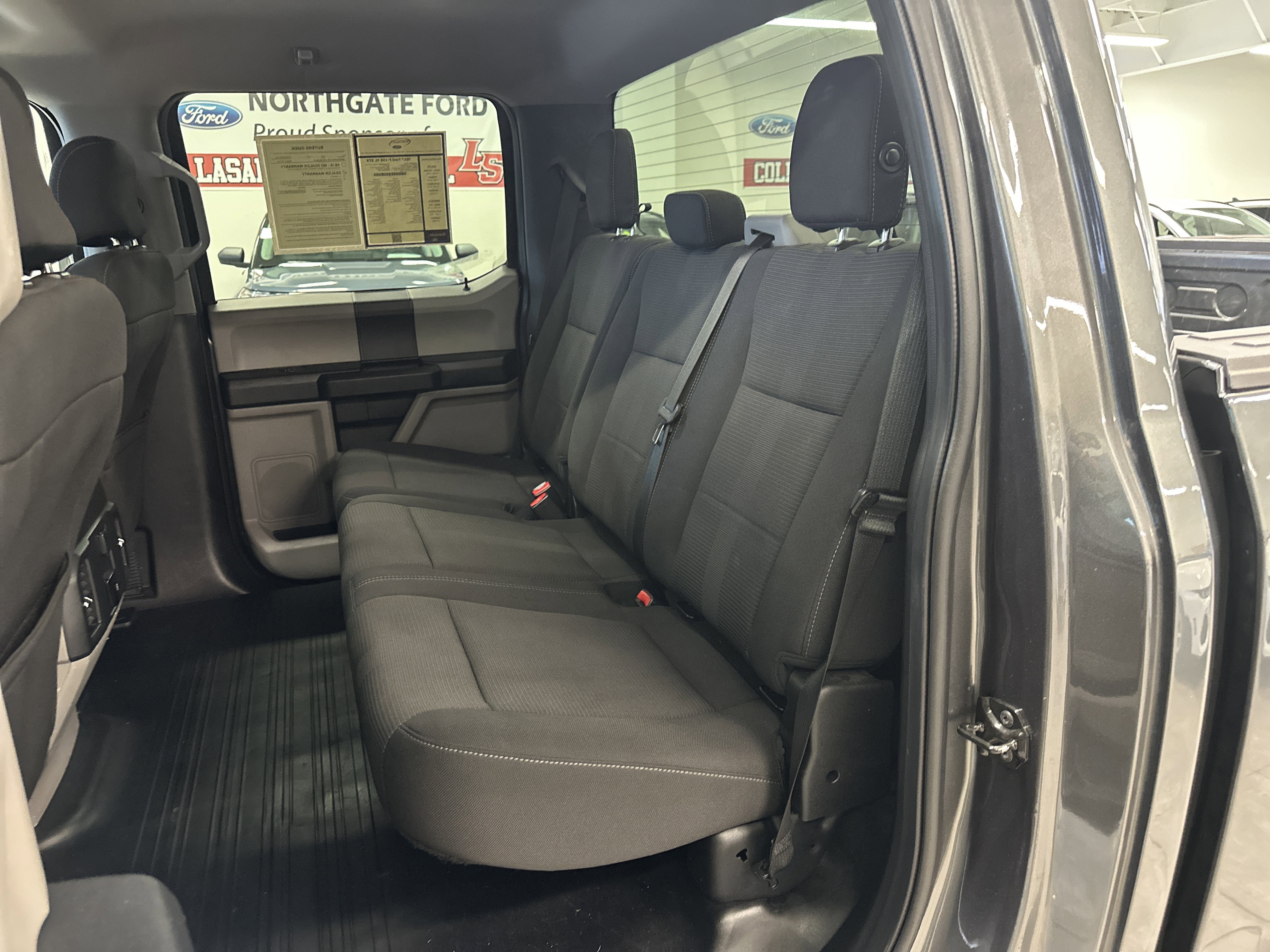 Used 2017 Ford F150 XL w/ Equipment Group 101A Mid image 5