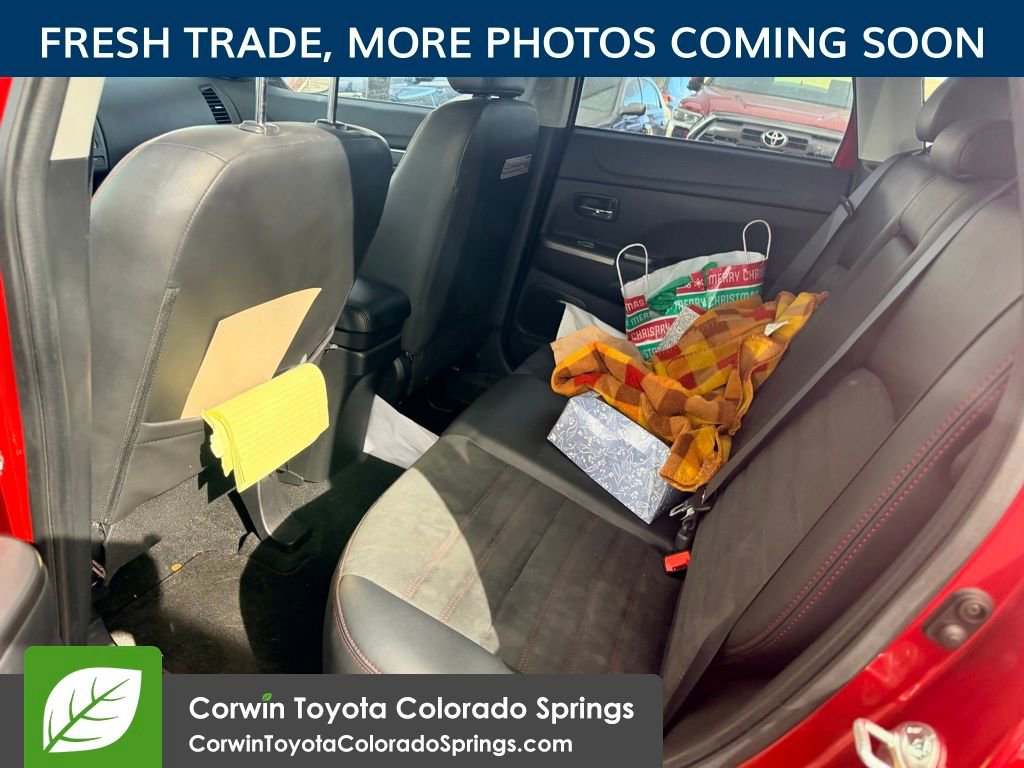 Used 2018 Mitsubishi Outlander Sport SE image 9