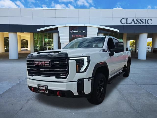 Used 2025 GMC Sierra 2500 AT4 AWD/4WD image 3
