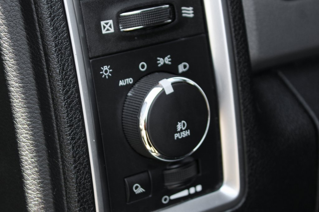 Used 2014 RAM 3500 Big Horn w/ Black Appearance Group image 17