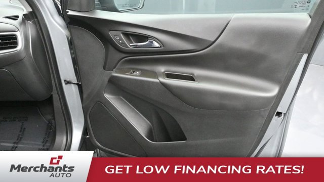 Used 2023 Chevrolet Equinox LT FWD image 16