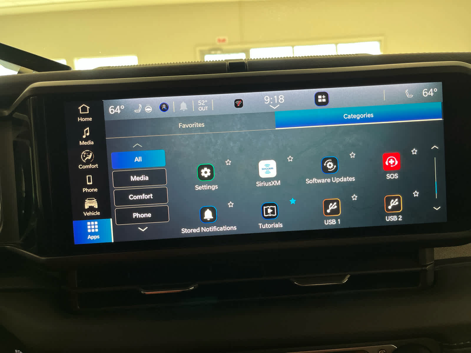 Used 2025 Jeep Wrangler Sahara image 38