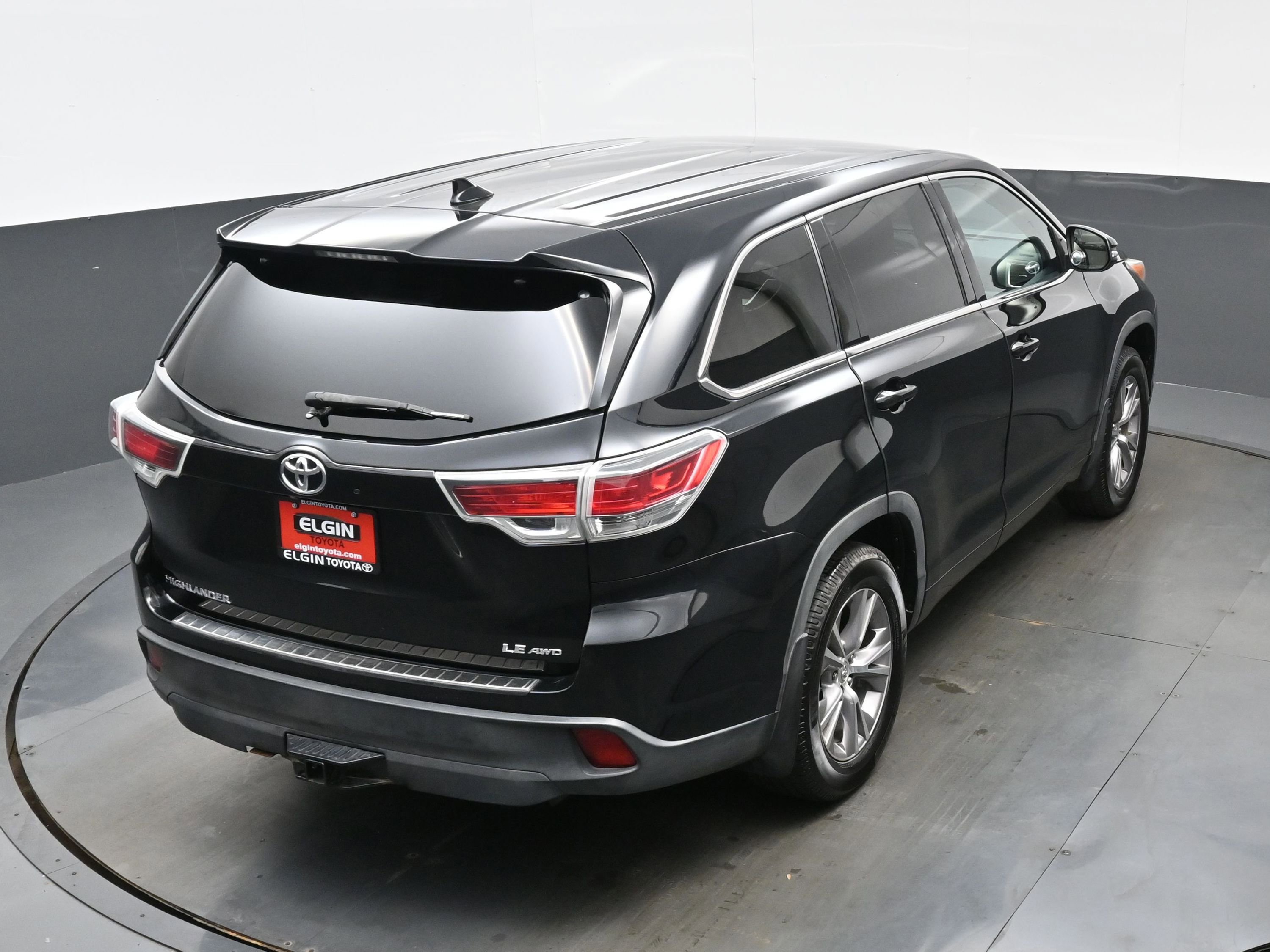Used 2014 Toyota Highlander Plus AWD/4WD image 39