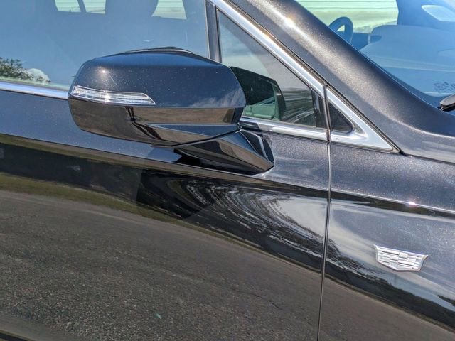 Used 2025 Cadillac XT6 Premium Luxury image 12