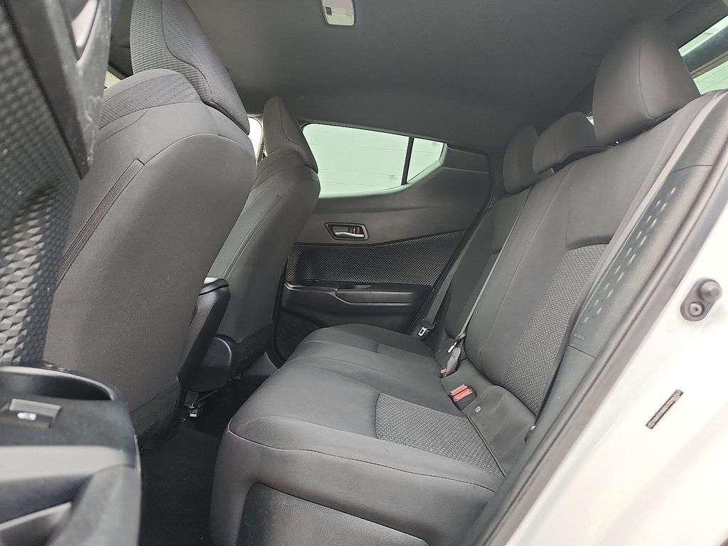 Used 2019 Toyota C-HR LE FWD image 6