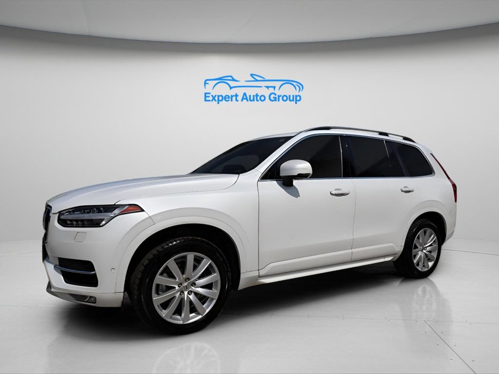 Used 2018 Volvo XC90 T6 Momentum w/ Convenience Package AWD/4WD image 10