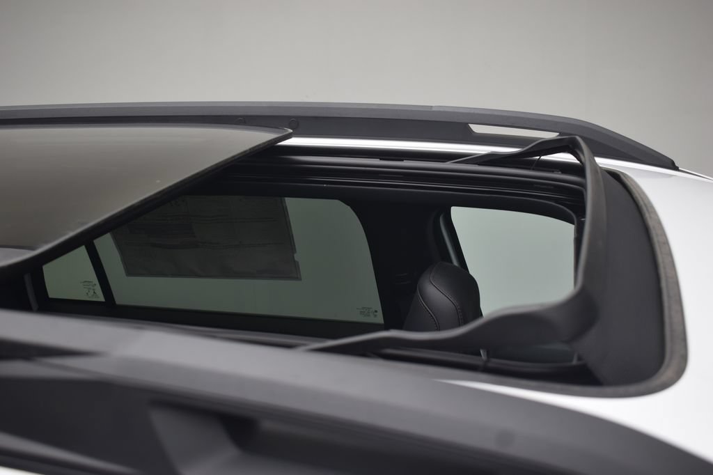 New 2026 Jeep Cherokee Limited AWD/4WD image 7
