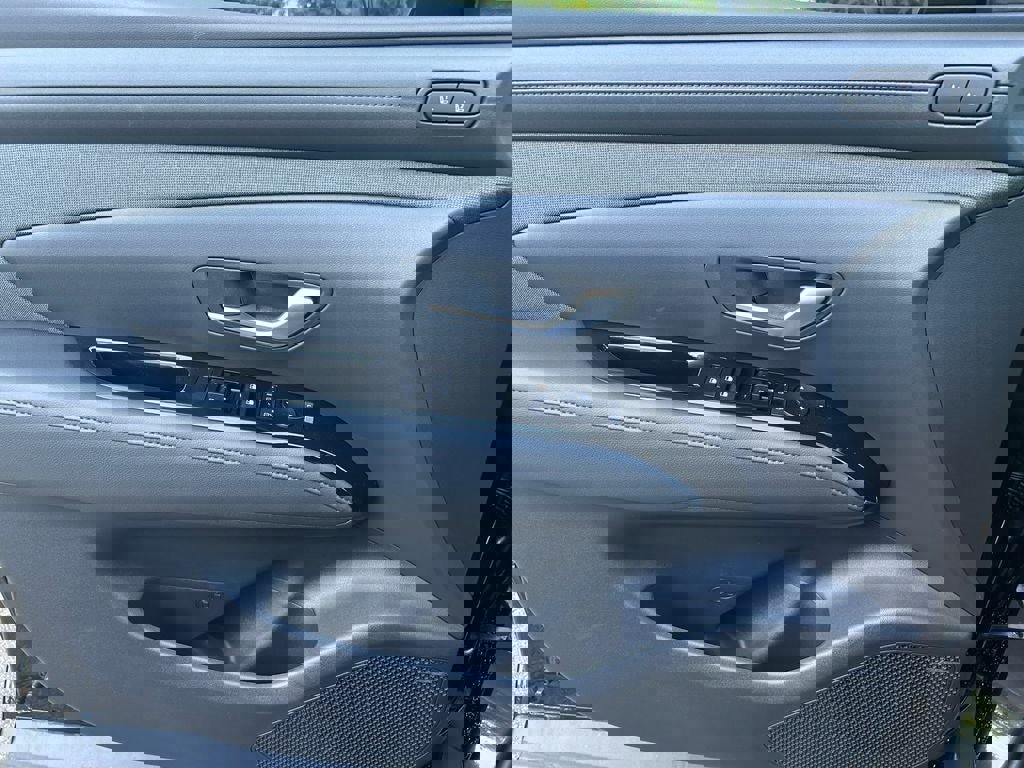 New 2025 Hyundai Santa Cruz Limited image 10