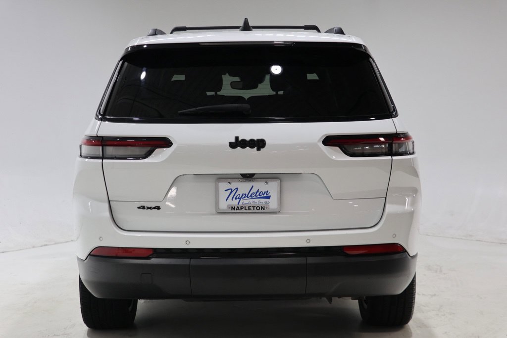 Used 2023 Jeep Grand Cherokee L Laredo AWD/4WD image 6