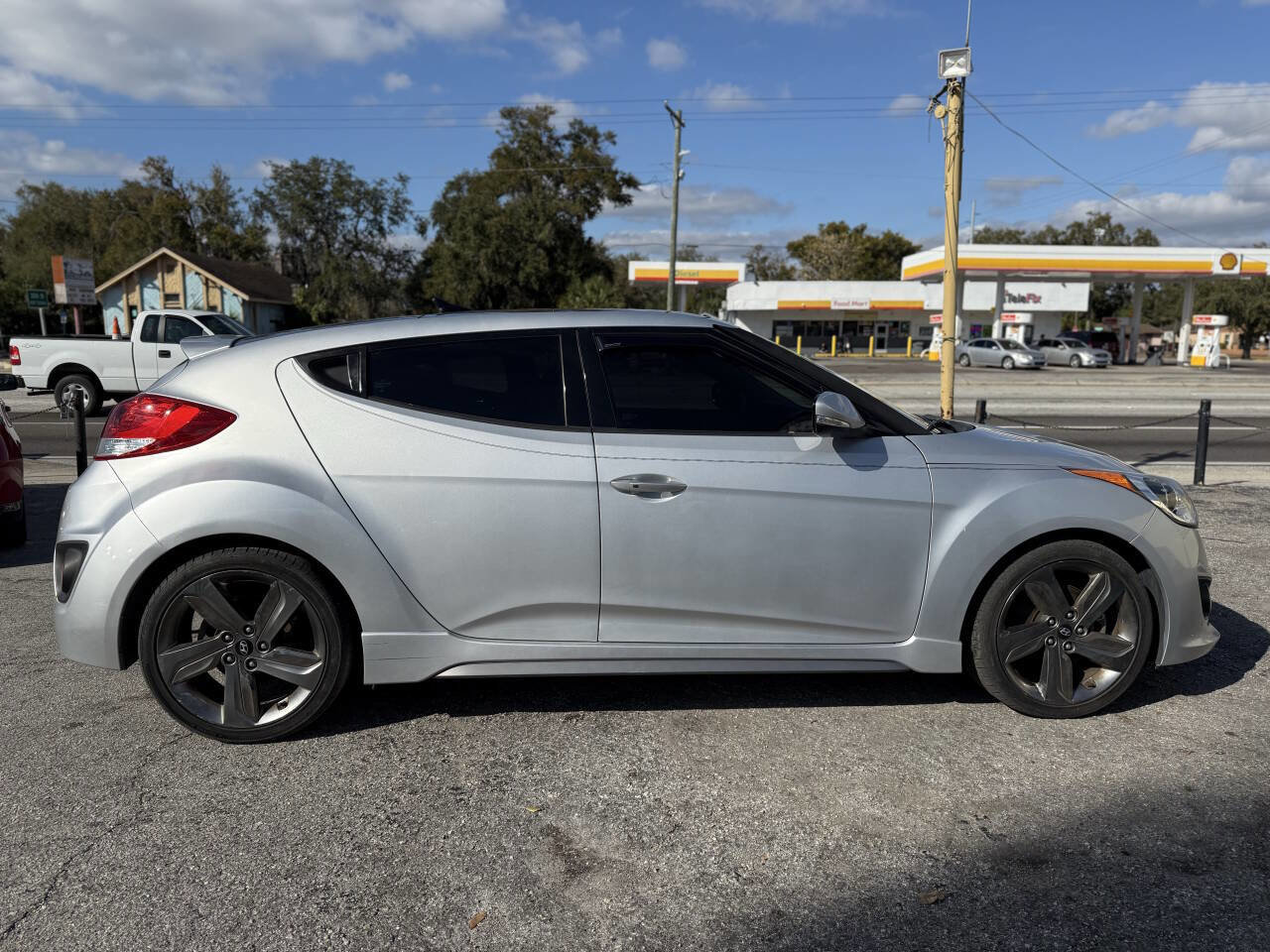 Used 2014 Hyundai Veloster Turbo w/ Turbo Technology Package 04 image 8