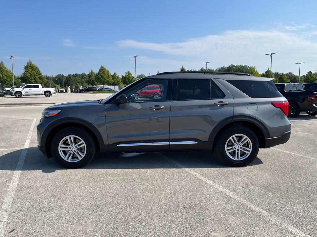 Used 2023 Ford Explorer XLT w/ Equipment Group 202A image 43