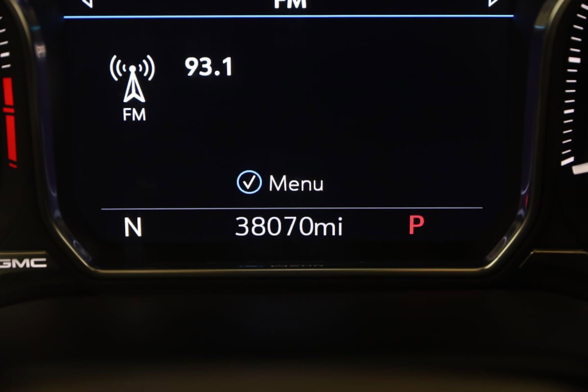 Used 2021 GMC Yukon XL Denali w/ LPO, Illumination Package AWD/4WD image 41