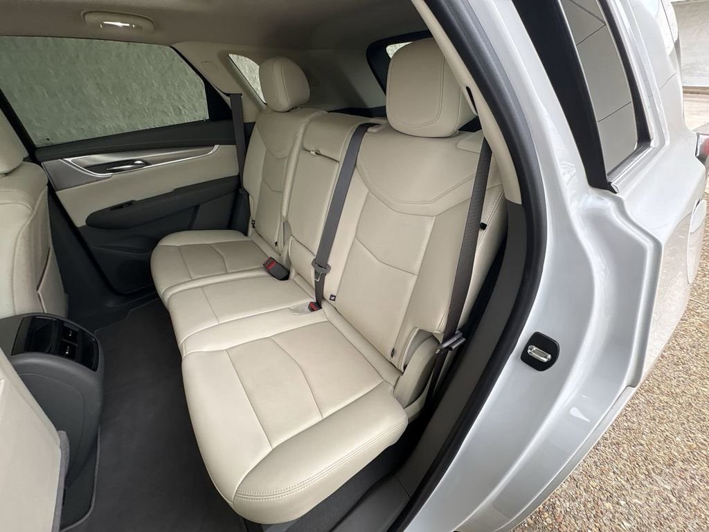 Certified 2022 Cadillac XT5 Premium Luxury image 26
