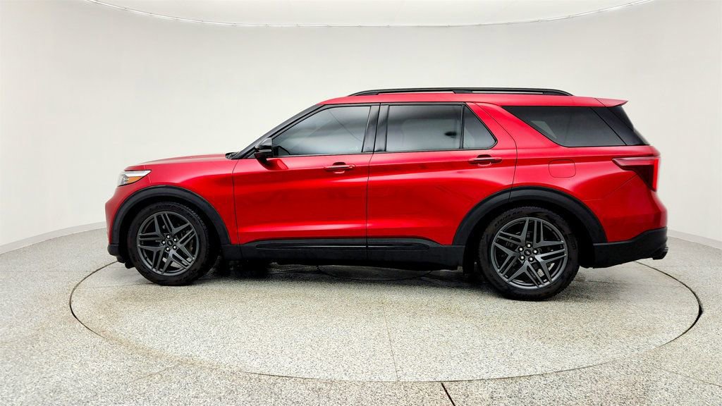 Used 2020 Ford Explorer ST w/ Premium Technology Package image 8