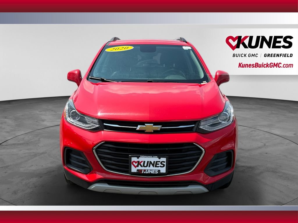 Used 2020 Chevrolet Trax LT w/ LT Convenience Package FWD image 4