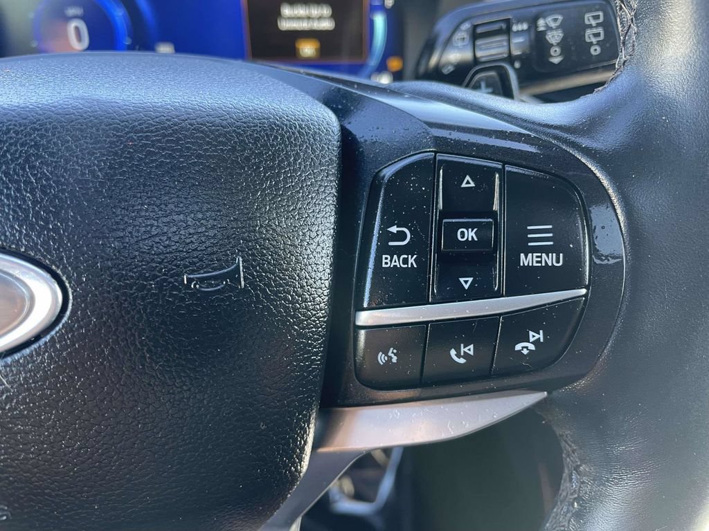 Used 2020 Ford Explorer Platinum AWD/4WD image 34