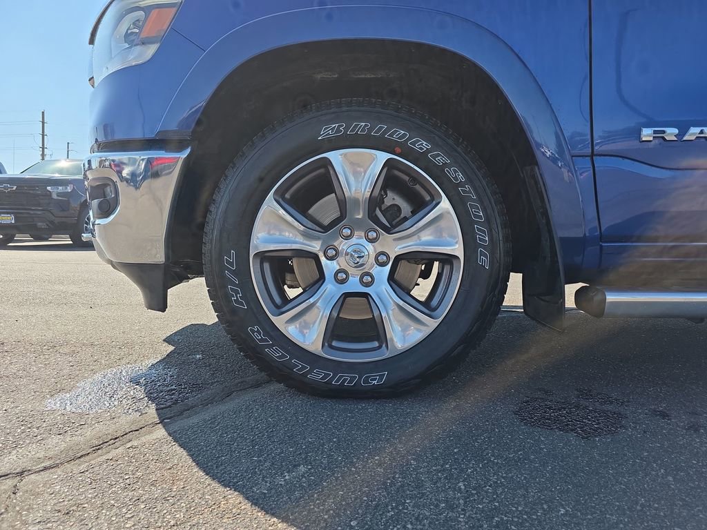 Used 2019 RAM 1500 Laramie image 27