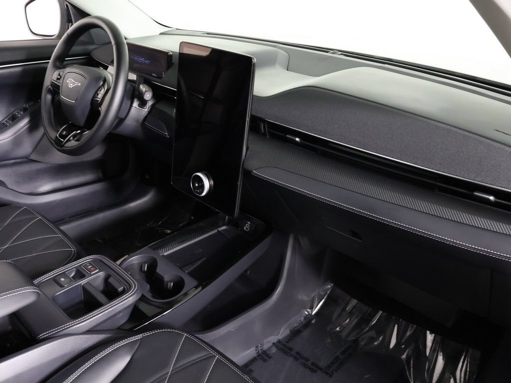 Used 2025 Ford Mustang Mach-E Select w/ Comfort Package Lite AWD/4WD image 27