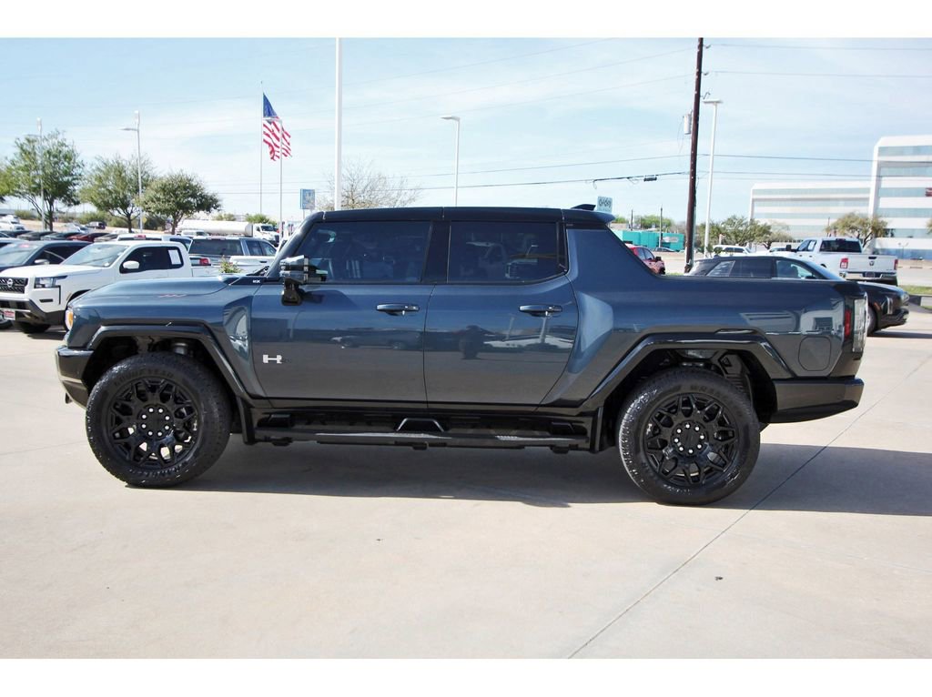 Used 2025 GMC Hummer EV 2X image 3