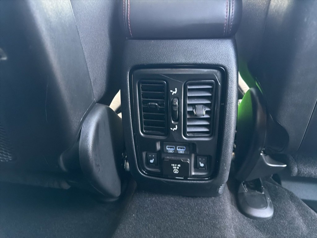 Used 2022 Dodge Durango R/T image 33