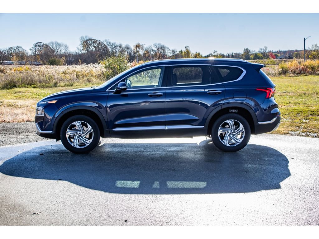 Used 2021 Hyundai Santa Fe SEL w/ Convenience + Premium Package image 4