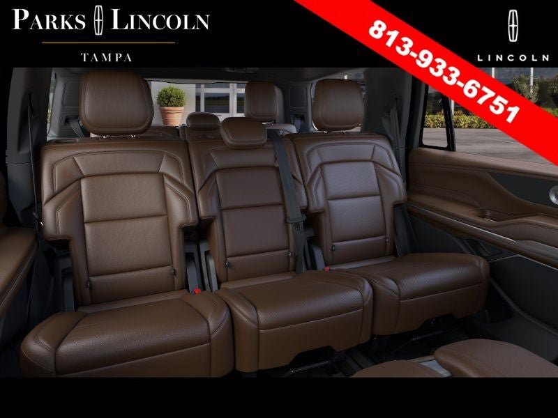 New 2026 Lincoln Navigator Reserve AWD/4WD image 11