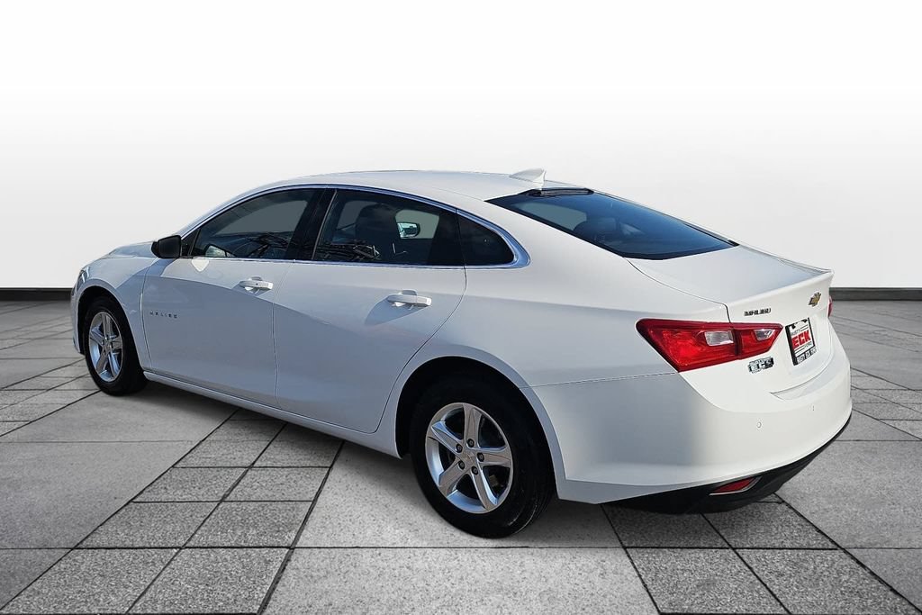 Used 2024 Chevrolet Malibu LT FWD image 7