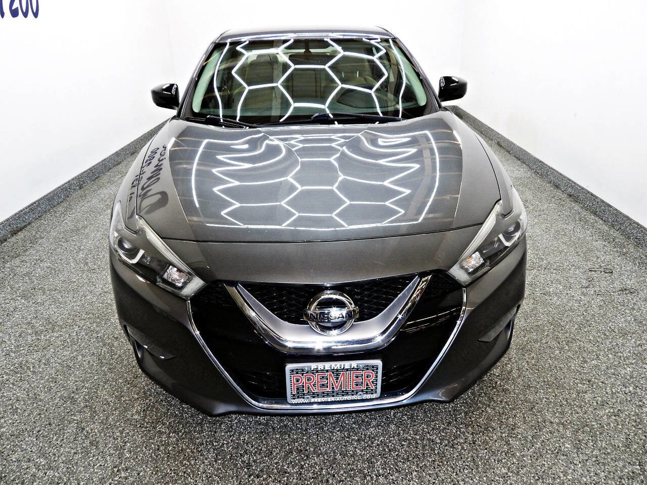 Used 2017 Nissan Maxima 3.5 S image 2