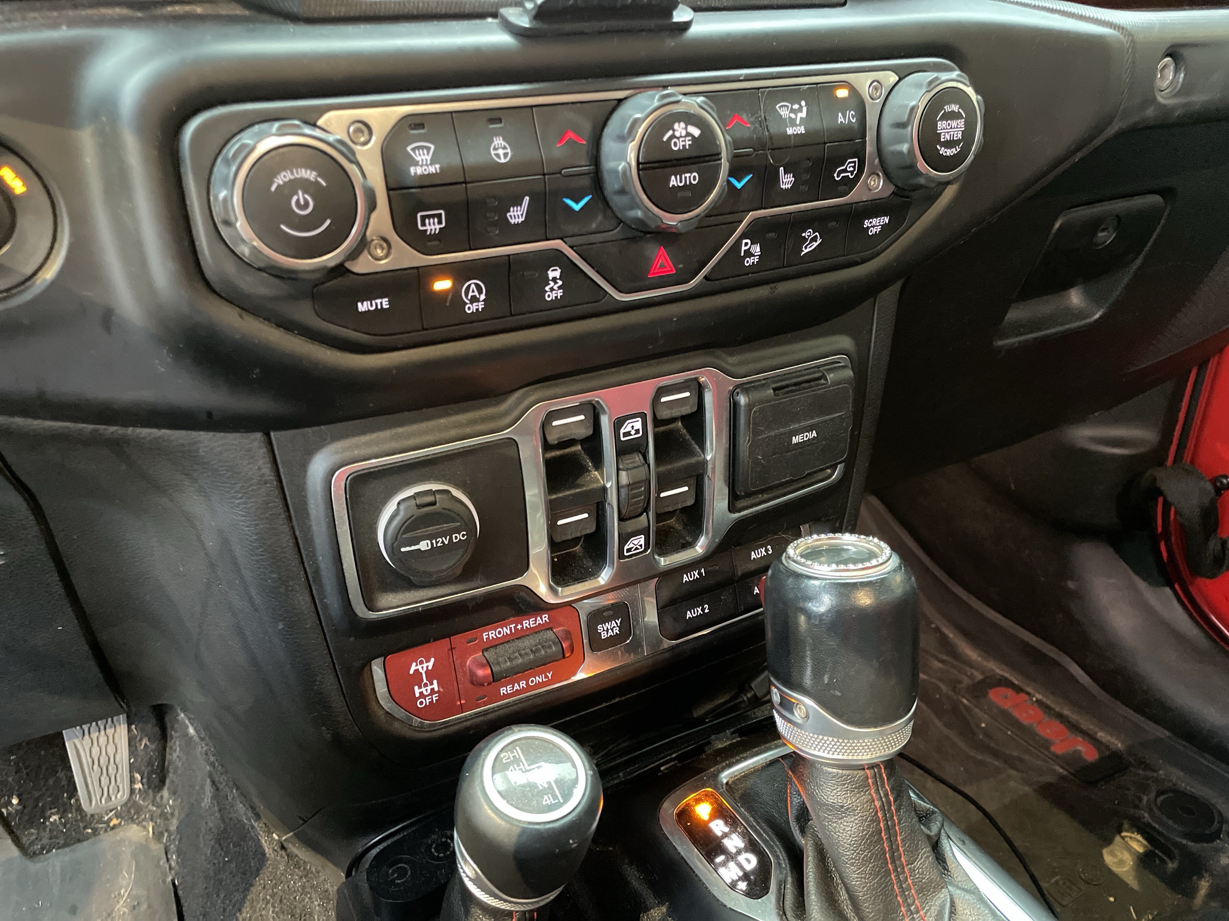 Used 2020 Jeep Wrangler Unlimited Rubicon AWD/4WD image 27