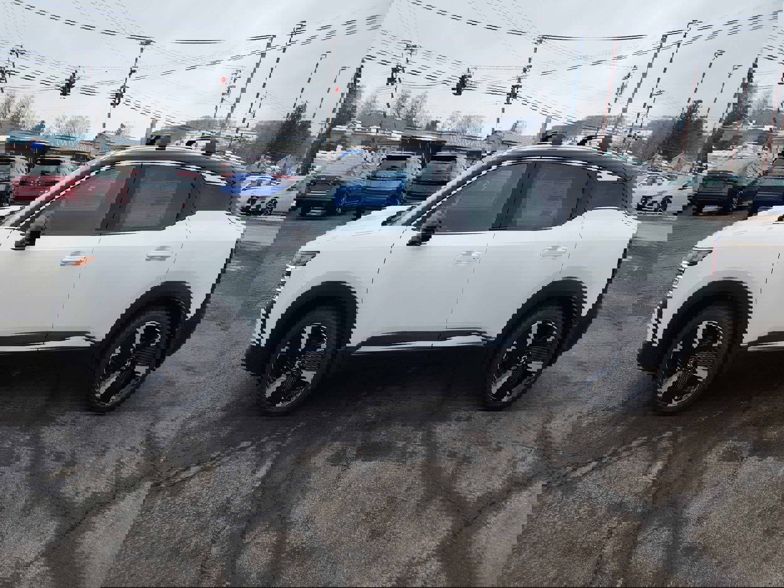 New 2026 Nissan Kicks SR w/ SR Premium Package image 5