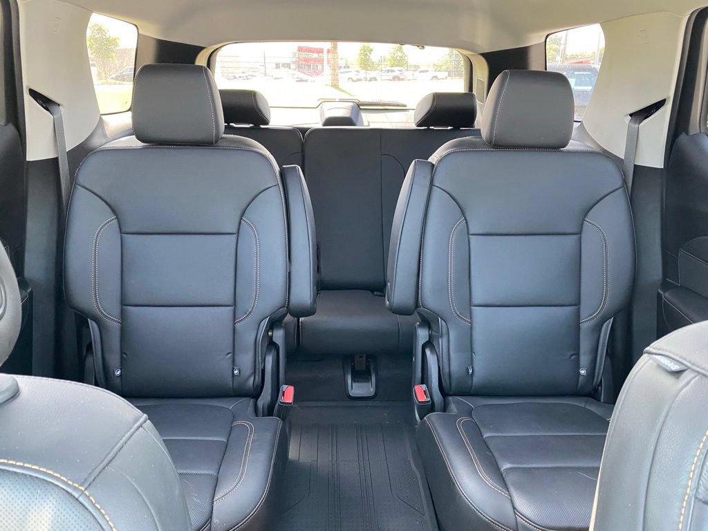 Used 2020 Chevrolet Traverse Premier w/ Redline Edition AWD/4WD image 28