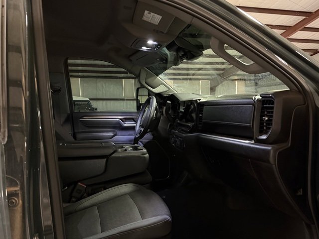 Used 2025 Chevrolet Silverado 2500 LT w/ Convenience Package image 13