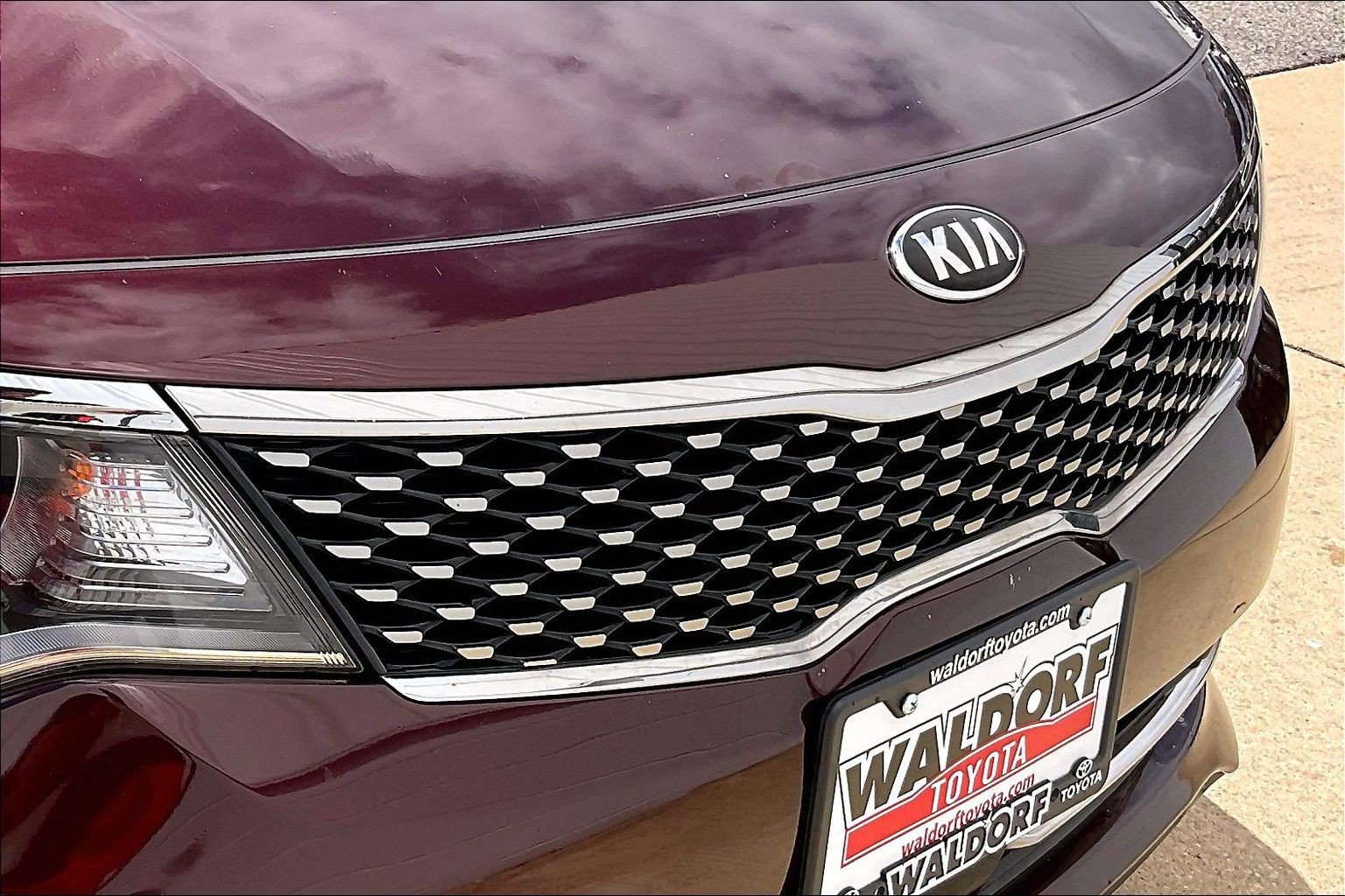 Used 2017 Kia Optima EX w/ Premium Package FWD image 35